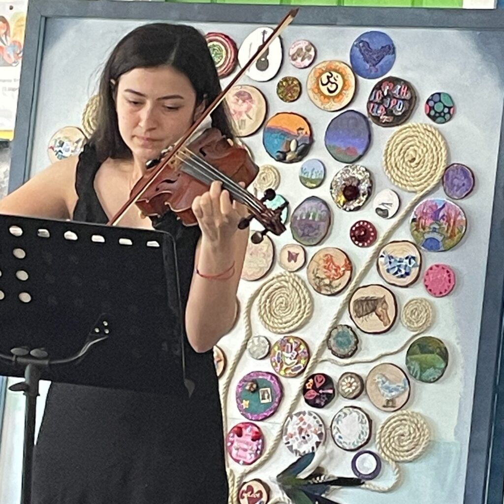 Instagram post from familyandneighbourhoodservices. This post is in position 3.